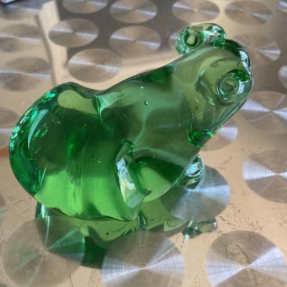 Blown Glass Green Frog Paperweight Glass Art Sculpture Nature - Picture 9 of 13